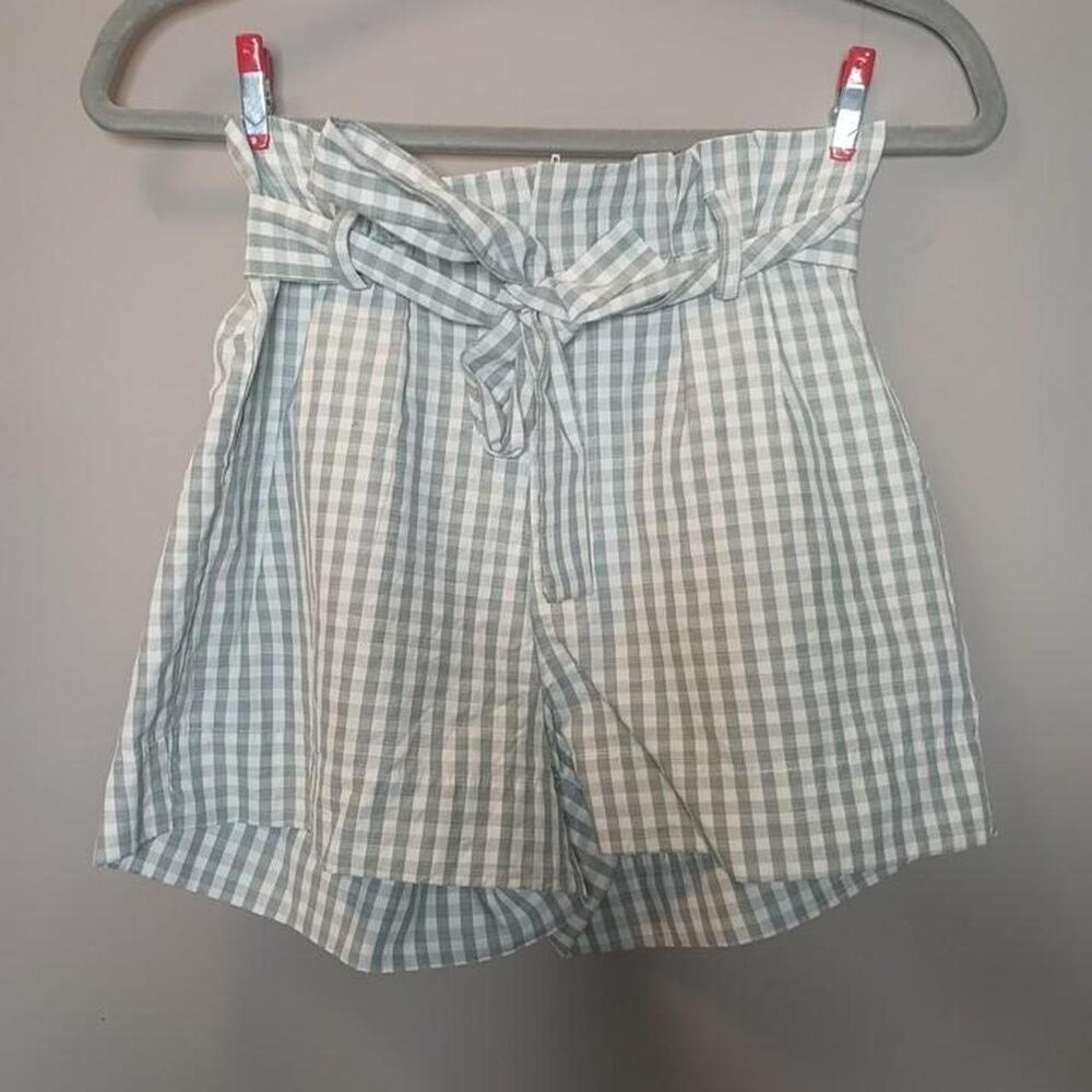 Sky Sparrow White and Green Checkered Shorts